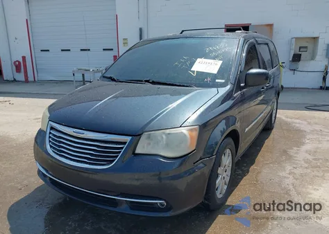 2014 Chrysler Town & Country Touring from USA, damaged, VIN 2C4RC1BG7ER294735